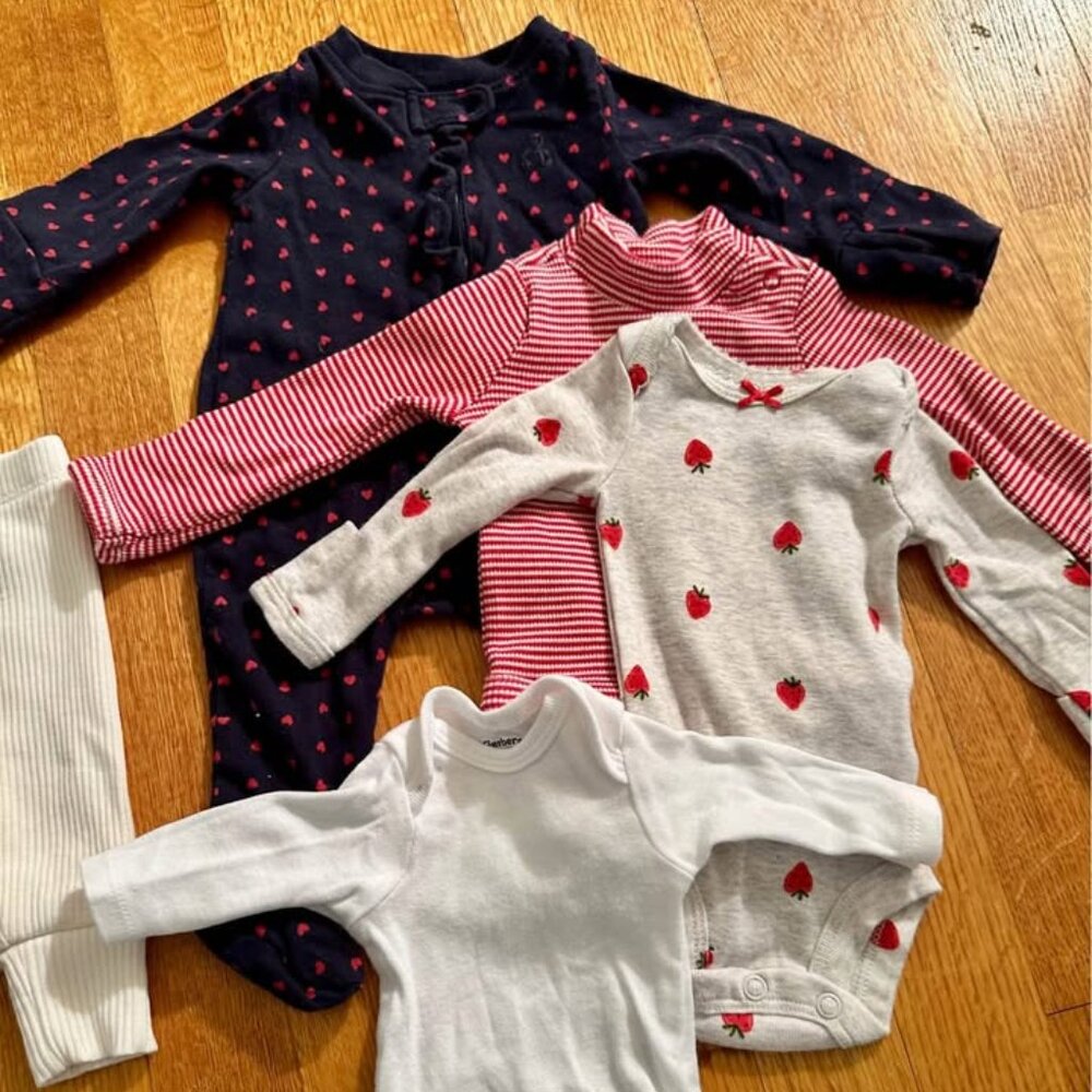 Baby Girls Preemie Outfits Sets Hearts Stripes Strawberries Bundle - Picture 3 of 9